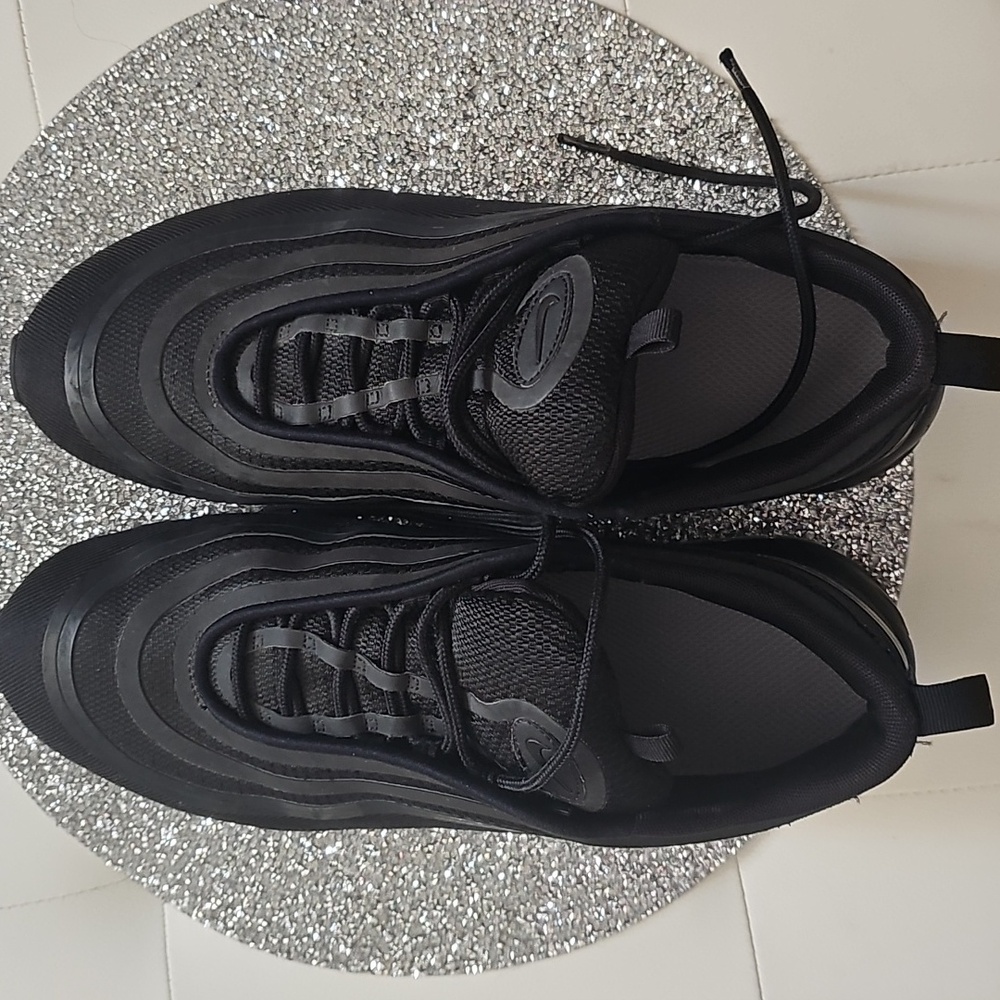 Men's Black Nike AIR MAX 97 TRIPLE BLACK  *** Sorry No Box **Excellent Condition